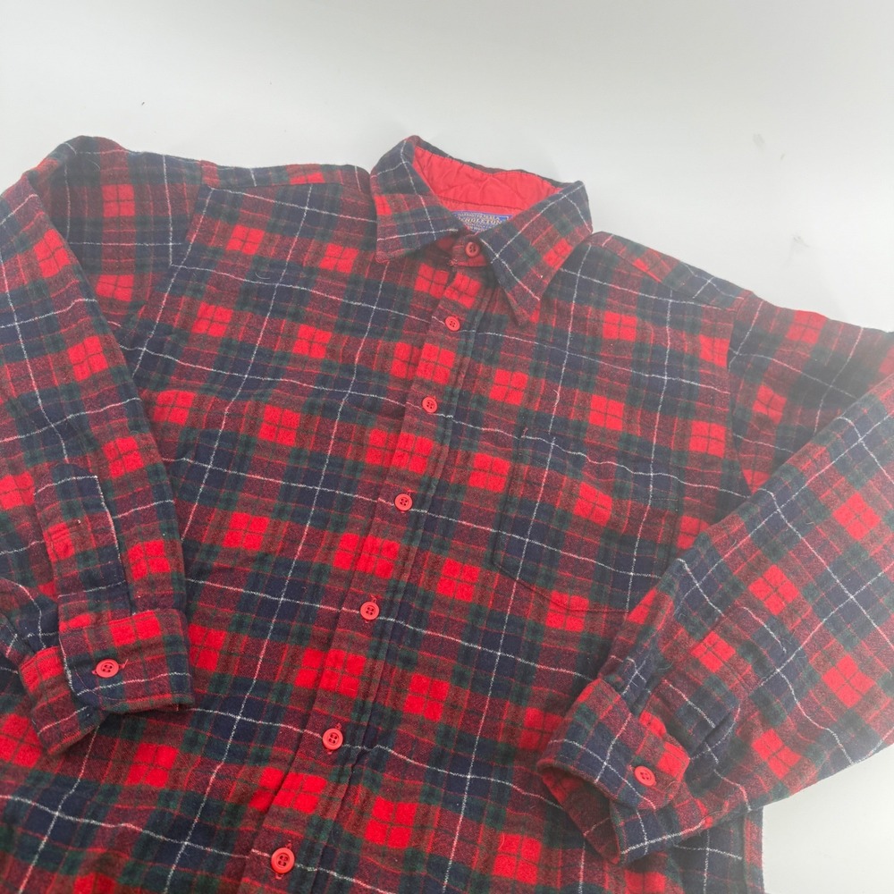 Pendleton Mens Red Black Plaid 100% Virgin Wool Flannel Button Down Shirt Large